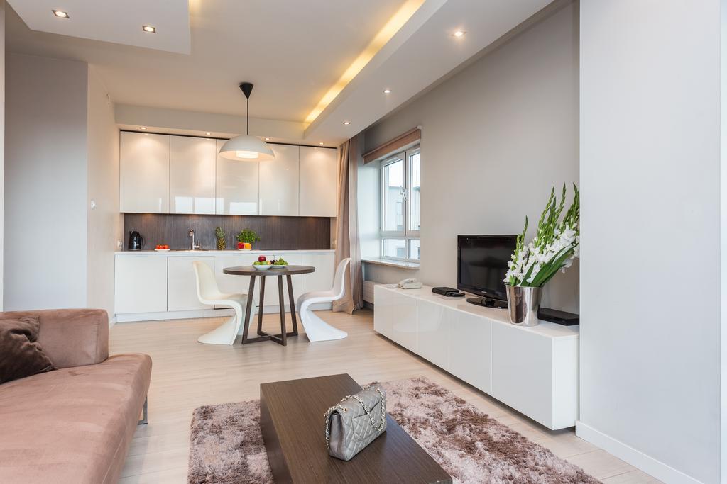 Platinum Residence Варшава Экстерьер фото